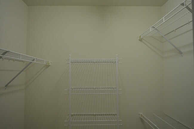 Building Photo - 15609 Troubadour Ln