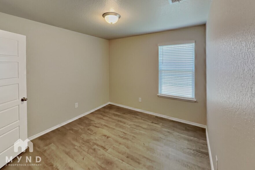 Building Photo - 12920 Cicely Ct