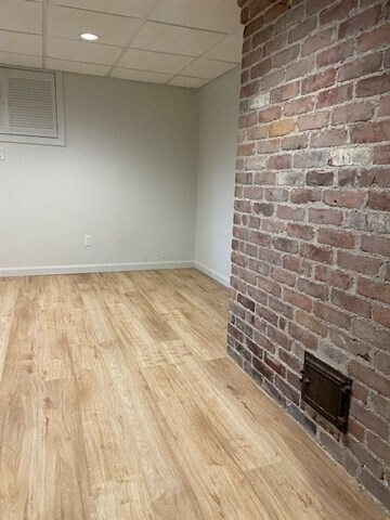 Building Photo - 335 Hillside Ave