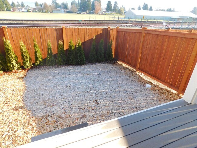 Building Photo - Gilkey 425,LLC#10