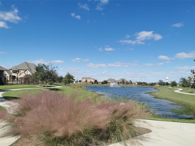 Building Photo - 26046 Quiet Field Ct