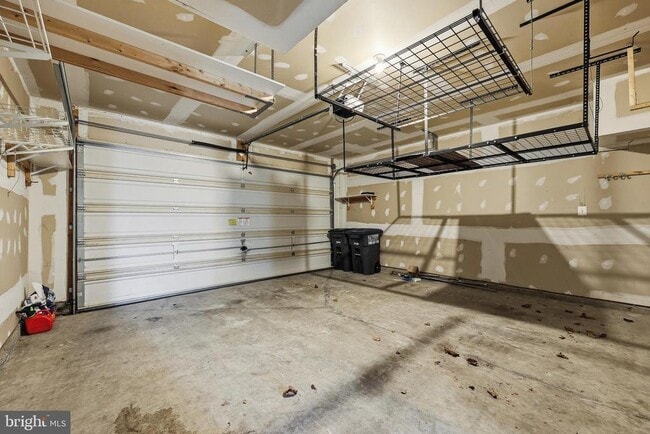 Building Photo - 743 Collington Ct