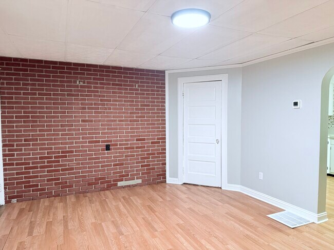 Building Photo - 239 St Helena Ave
