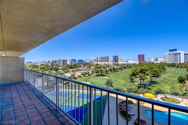 Building Photo - 3111 Bel Air Dr