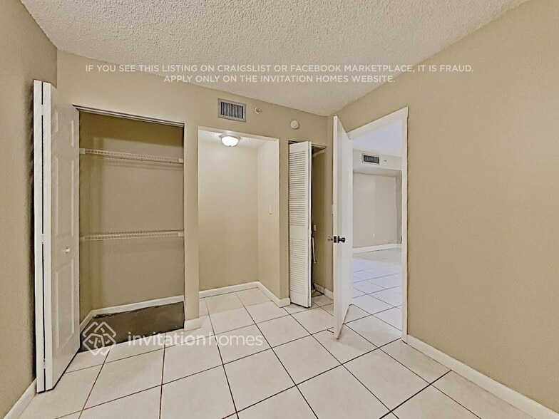 Building Photo - 8650 SW 133rd Avenue Rd