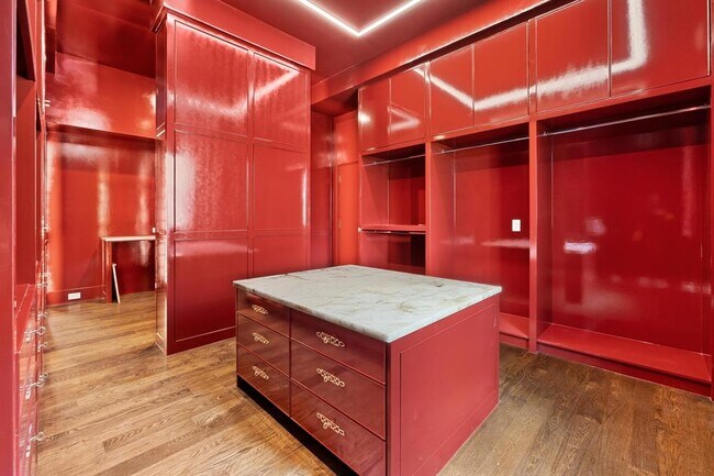 Building Photo - 4500 River Wood Ct