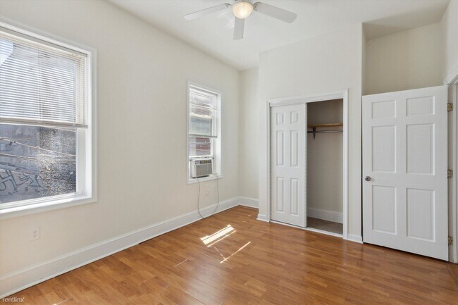 Building Photo - 4 br, 2 bath House - 902 N CARLISLE ST