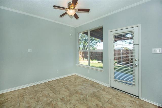 Building Photo - 406 Leameadow Dr