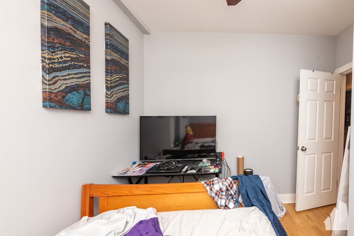 Building Photo - 2439 N Ashland Ave