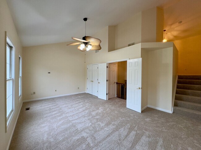 Building Photo - Charming 4 Bedroom/3.5 Bathroom Townhome in Cedarwood Estates, Pikesville, MD!