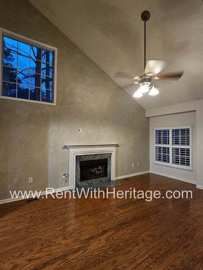 Building Photo - 6849 Quail Pl