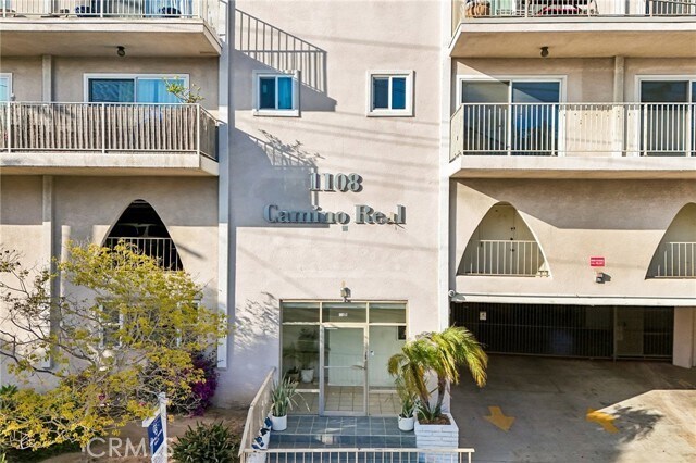 Building Photo - 1108 Camino Real