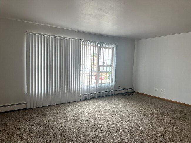 Building Photo - 6151 76th Ave