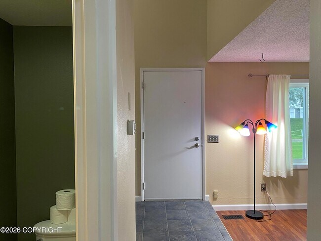 Building Photo - 3348 Monticello Ct