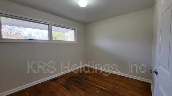 Building Photo - 1210 Downing Rd