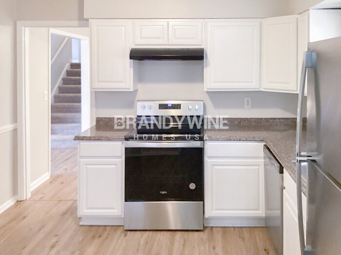 Building Photo - 2336 Columbia Woods Ct