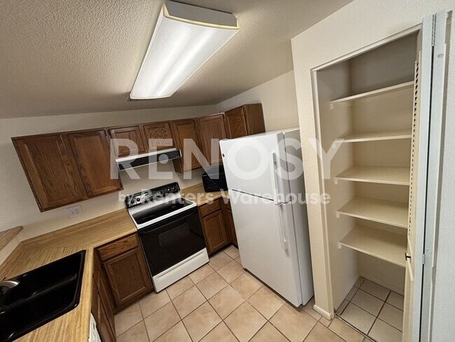 Building Photo - 3-BD, 2-BA Single Family House in Chandler!