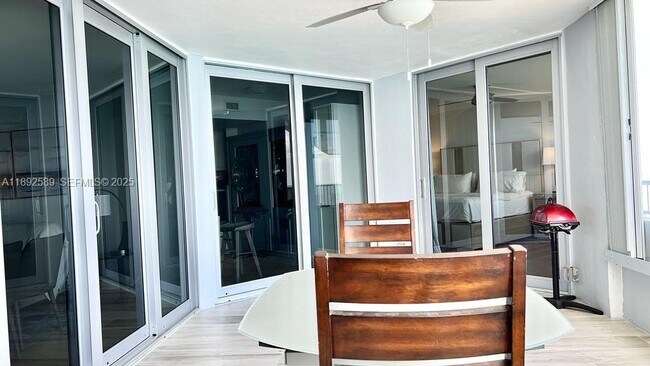 Building Photo - 5200 N Ocean Dr