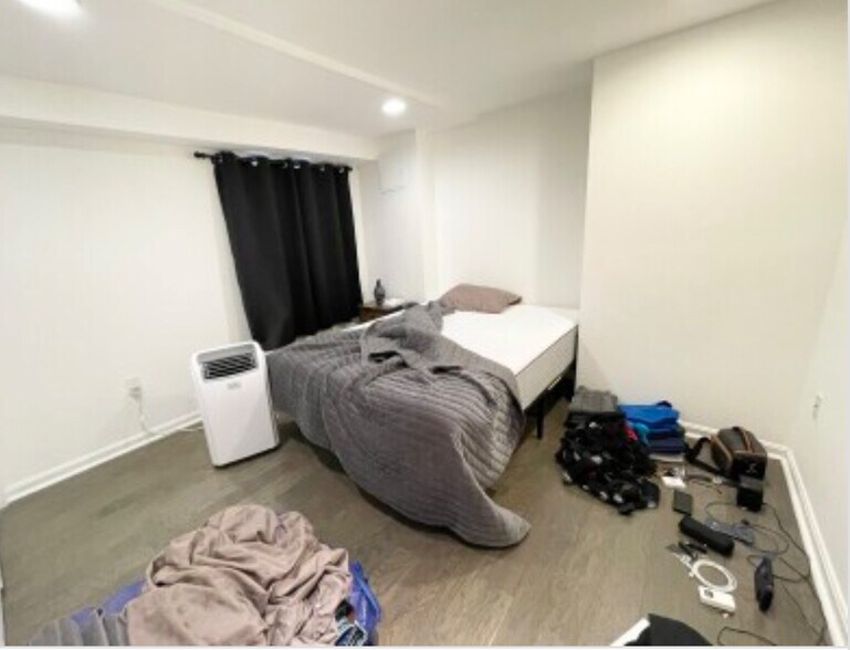 Building Photo - 115 Jersey St