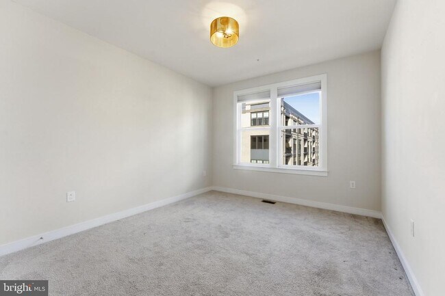 Building Photo - 13331 Launders St