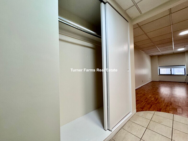 Building Photo - 67 Boylston St