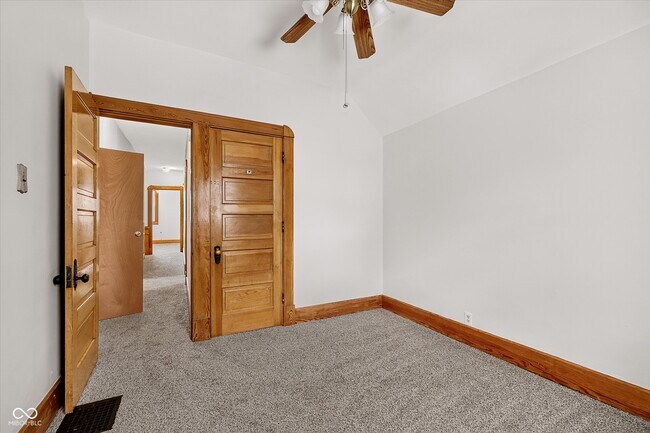 Building Photo - 456 N Centennial St