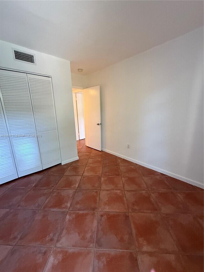 Building Photo - 7477 SW 82nd St