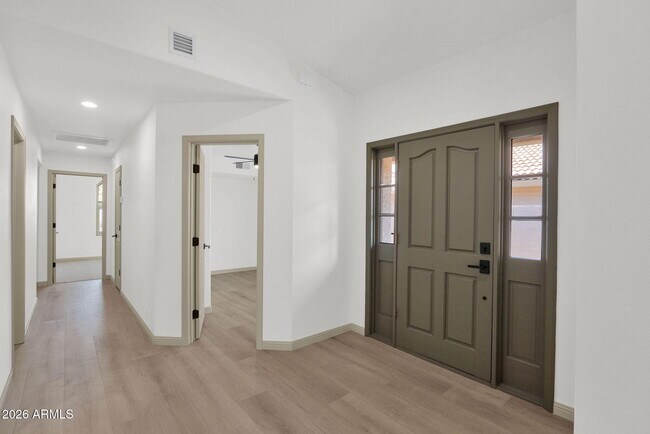 Building Photo - 12241 N Gambel Dr