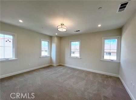 Building Photo - 328 E Live Oak St