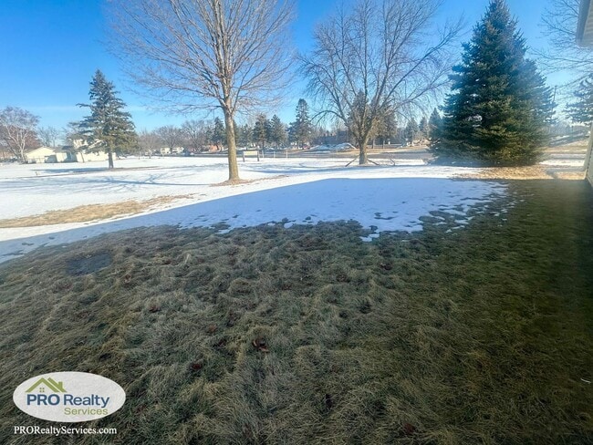 Building Photo - 3 Bedroom Home **Free February Rent with a February 2026 Move In**