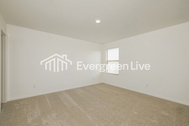 Building Photo - 12532 Huntington Rdg Wy