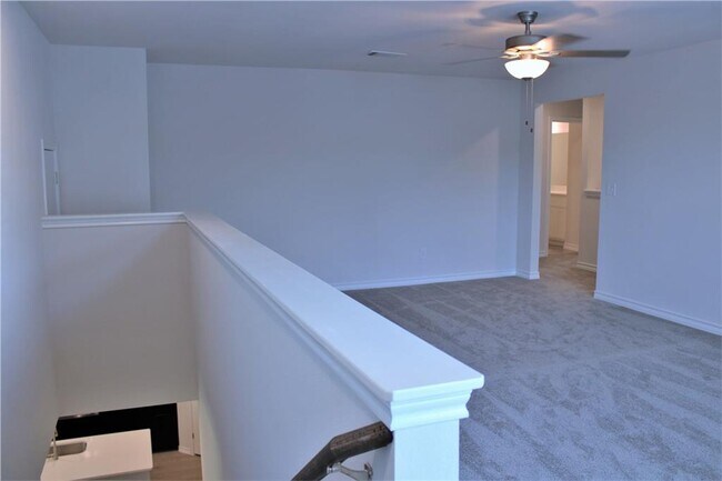Building Photo - 344 Capstone Rd