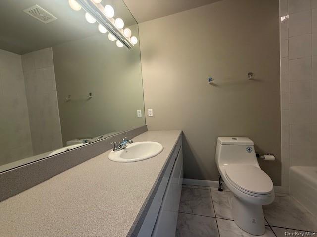 Building Photo - 310 Jersey Ave