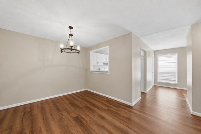 Building Photo - 10118 Oakton Terrace Rd