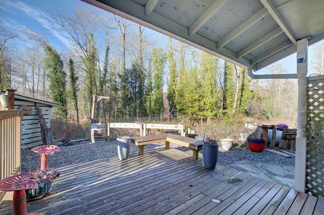 Building Photo - 3bd/2ba North Bend House