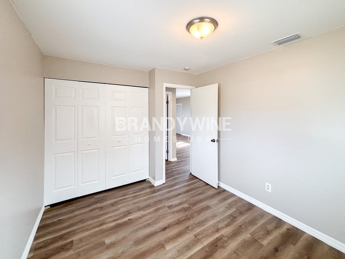 Building Photo - 2002 Fairbanks St