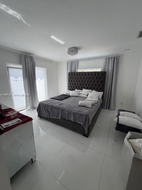 Building Photo - 311 SW 44th Ave