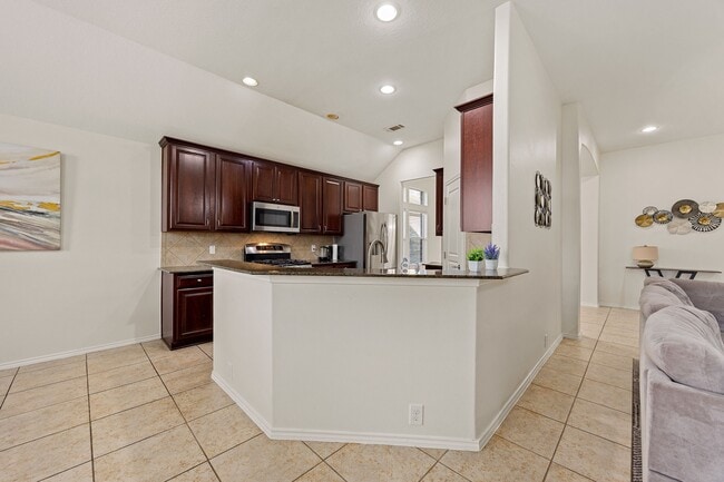 Building Photo - 19914 Sagebrush Cove