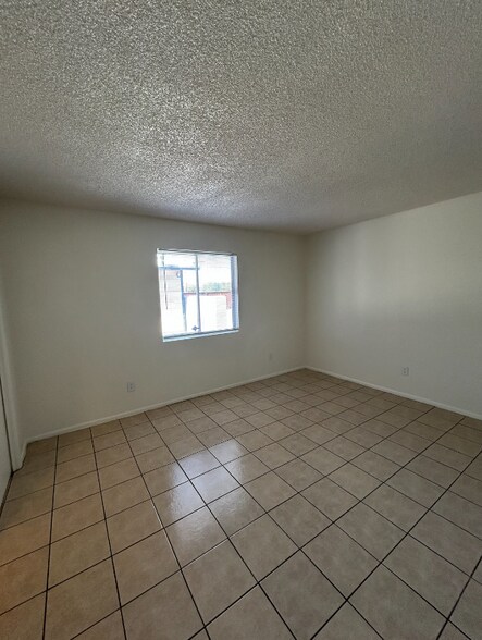 Building Photo - 1108 E Fort Lowell Rd
