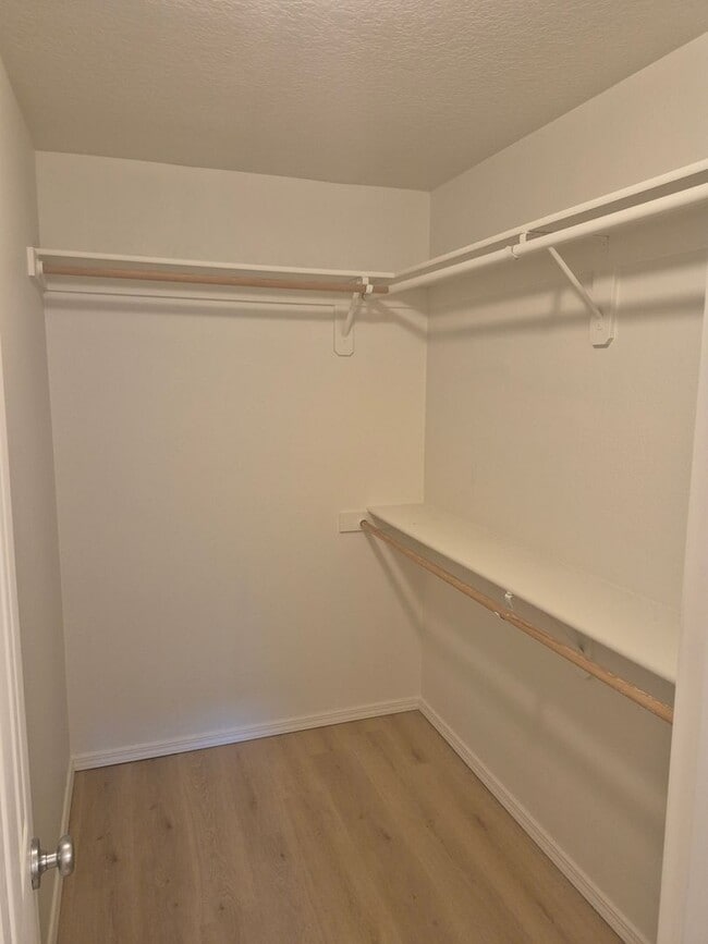 Building Photo - Great Townhouse in Arbor Station