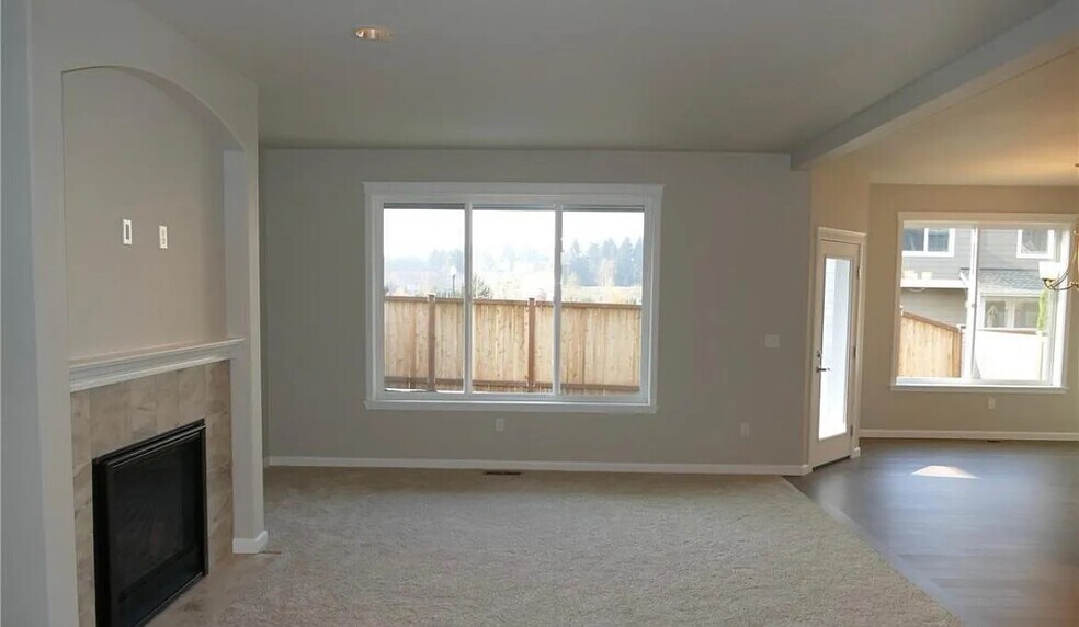 Building Photo - 5407 Lily Jo Ct SE