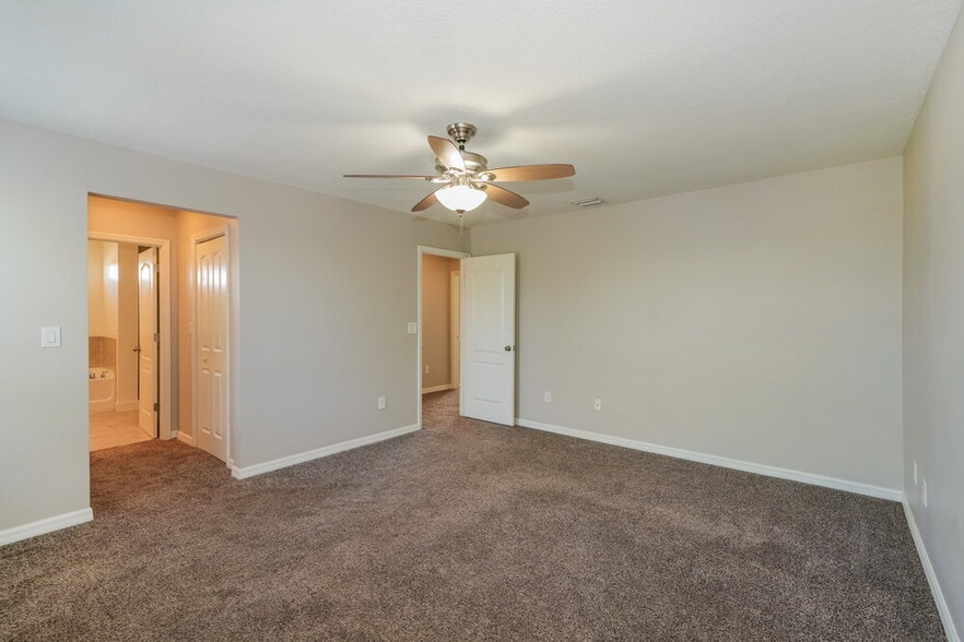 Building Photo - 1114 Beech Grove Pl