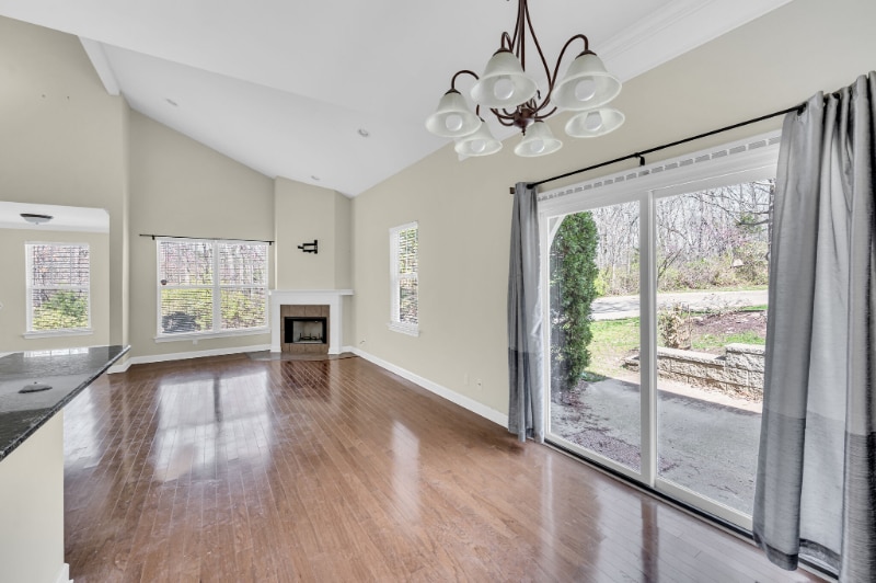 Building Photo - 810 Bracken Trail