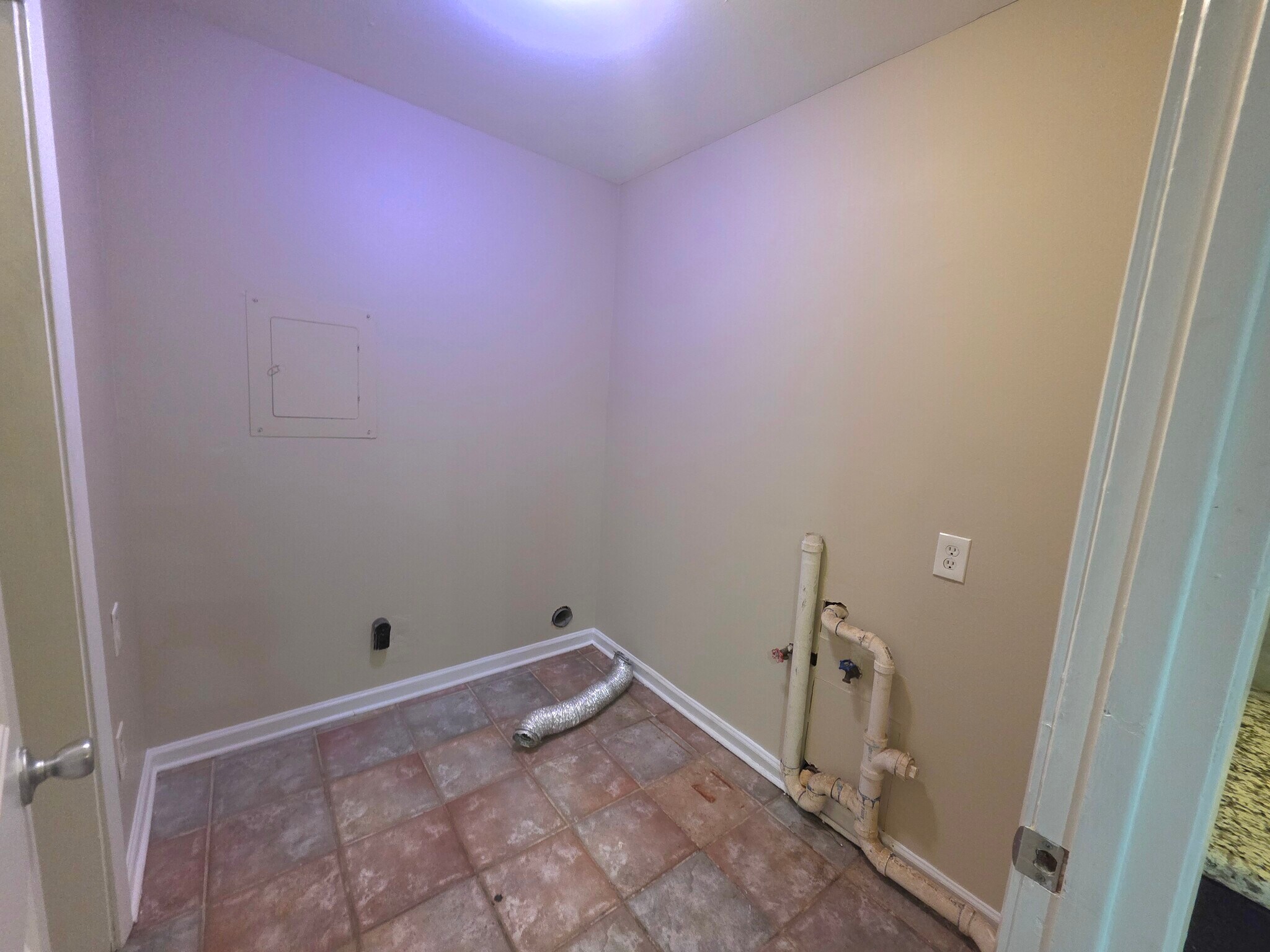 Building Photo - 5219 Goodland Dr