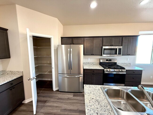 Building Photo - Beautiful 2025 New Construction 3 Bedroom Home with RV Parking!