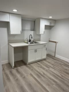 Building Photo - 976 W 800 S