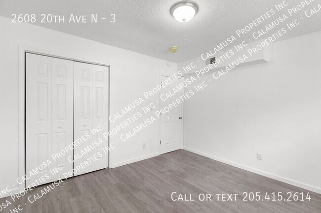 Building Photo - 2608 20th Ave N