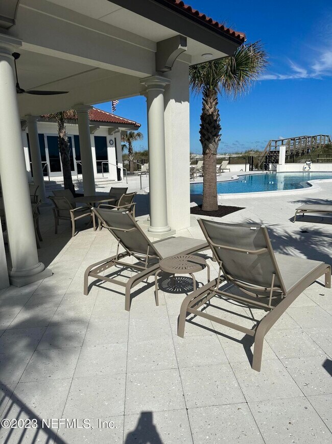 Building Photo - 2329 Costa Verde Blvd