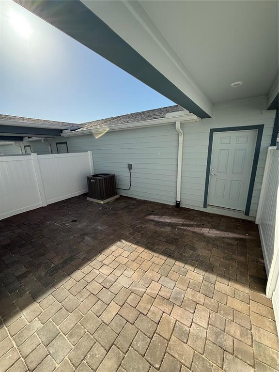 Building Photo - 4616 ORCHARD VIEW Aly