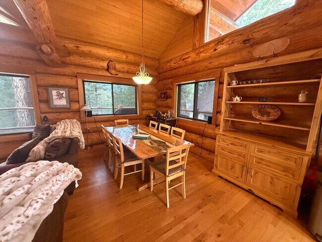 Building Photo - Seasonal  |  Available April